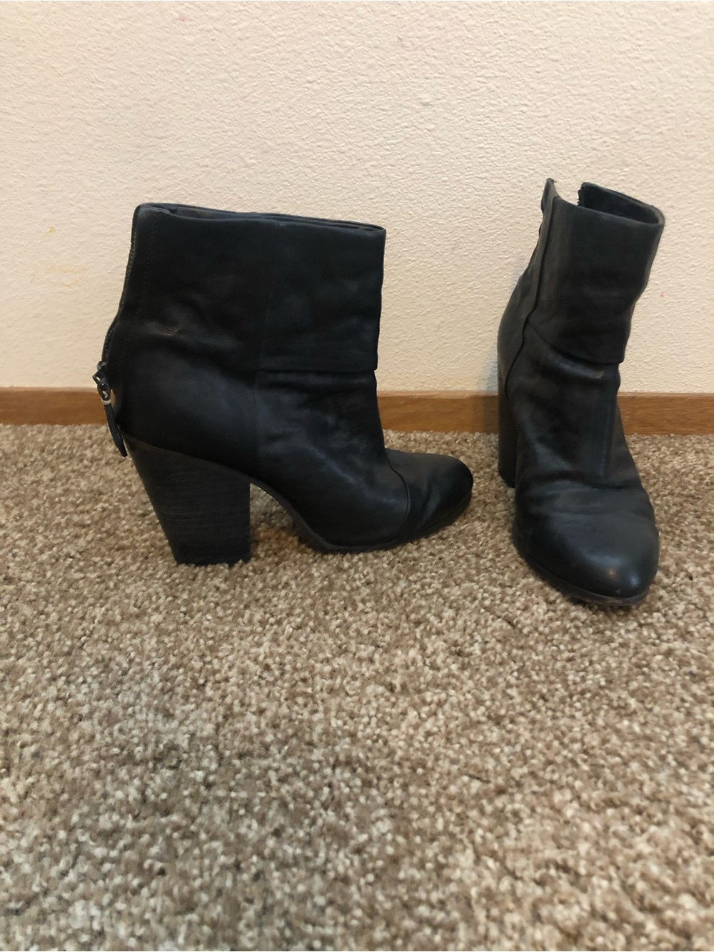 Rag & Bone Black Leather Ankle Boots - Newbury Booties - Size US 8 (38.5)